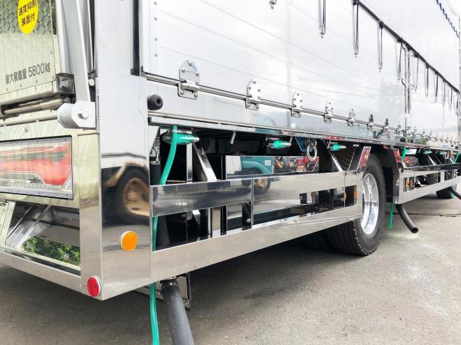 レンジャープロ未使用　ワイド増t　家畜運搬車　中型トラック　nlt