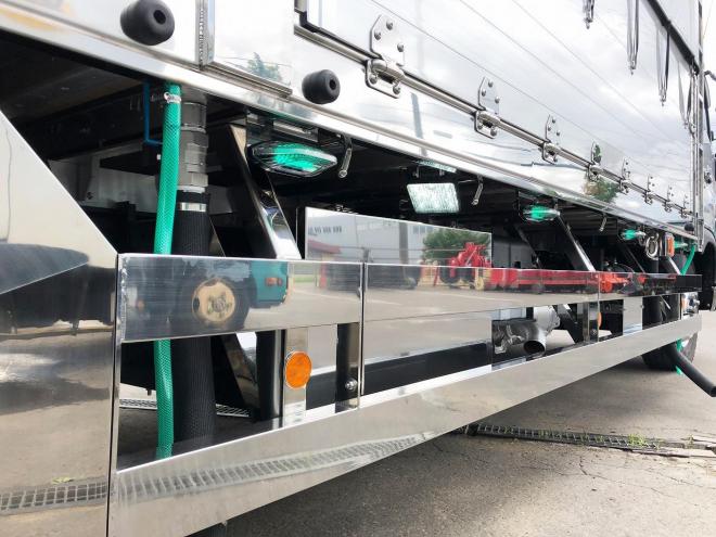 レンジャープロ未使用　ワイド増t　家畜運搬車　中型トラック　nlt