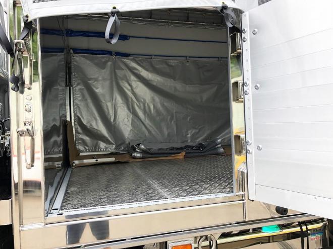 レンジャープロ未使用　ワイド増t　家畜運搬車　中型トラック　nlt