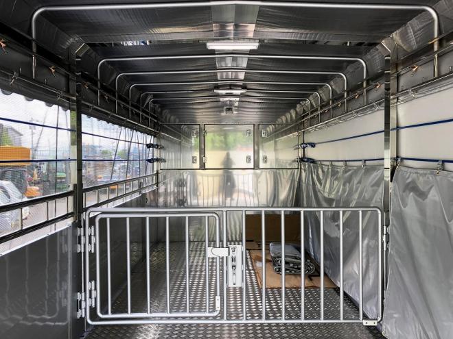 レンジャープロ未使用　ワイド増t　家畜運搬車　中型トラック　nlt