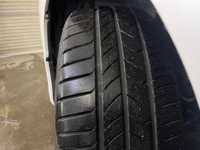 アルファード２４０Ｓ　リミテッド　本州仕入　禁煙車　ＷＡＫＯＳバリアスコーティング済　シュタイナー１８インチＡＷ　純正１６ＡＷ＋スタッドレスタイヤ付　両側パワースライドドア　純正ナビ（地デジ　ＤＶＤ再生）＋バックカメラ　前後コーナーセンサー　横滑り防止装置　ＨＩＤ　ＥＴＣ 　タイミングチェーン 4WD 2400 5Dr