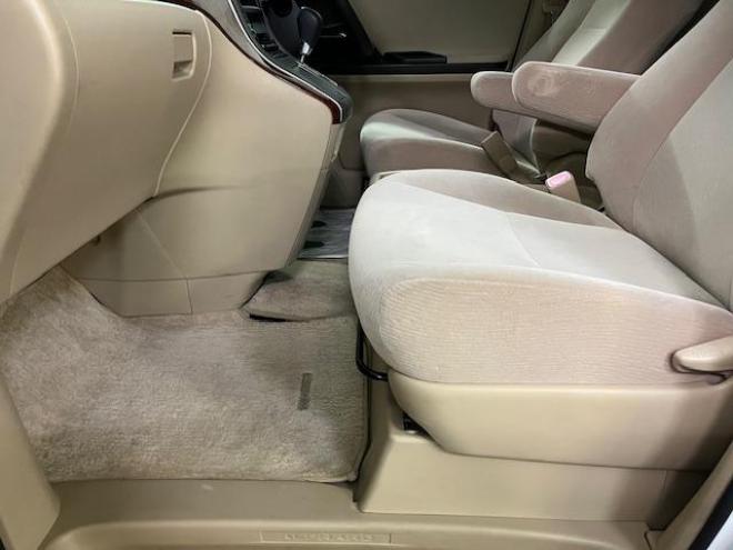 アルファード２４０Ｓ　リミテッド　本州仕入　禁煙車　ＷＡＫＯＳバリアスコーティング済　シュタイナー１８インチＡＷ　純正１６ＡＷ＋スタッドレスタイヤ付　両側パワースライドドア　純正ナビ（地デジ　ＤＶＤ再生）＋バックカメラ　前後コーナーセンサー　横滑り防止装置　ＨＩＤ　ＥＴＣ 　タイミングチェーン 4WD 2400 5Dr