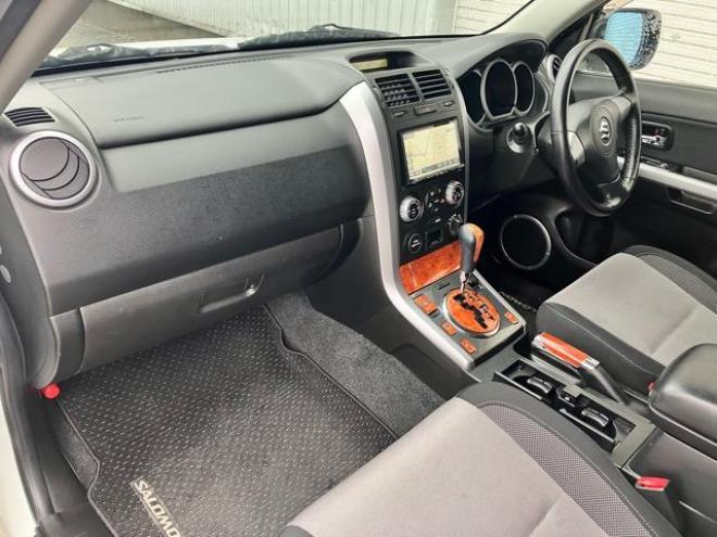 エスクード2.7サロモンリミテッド 4WD 2700 5Dr