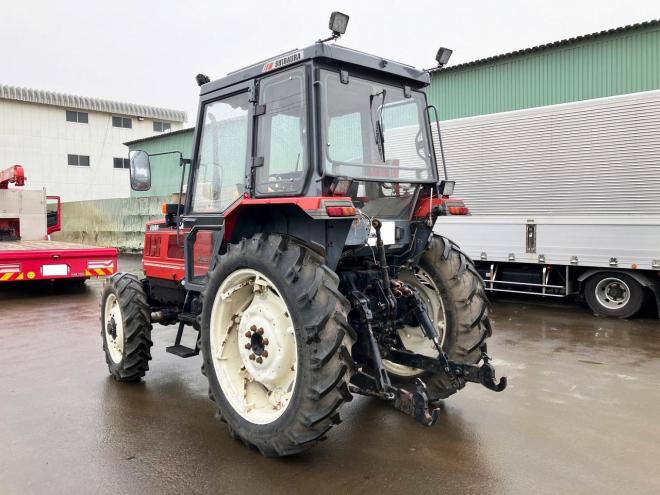 トラクターシバウラ　中古　V80F