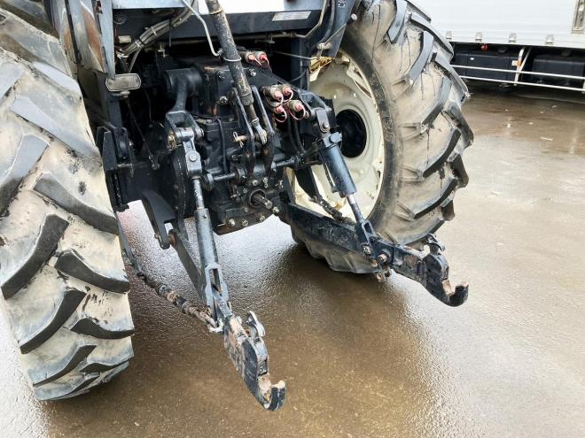 トラクターシバウラ　中古　V80F