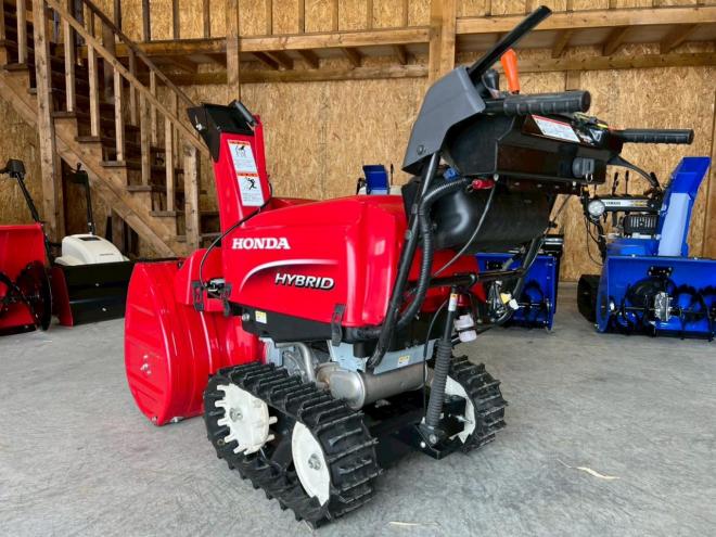 除雪機お手頃現状販売！ホンダ　HSS1170i！ハイブリッド！