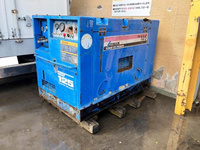 コンプレッサー北越　中古　エアマン　PDS125　エンジンコンプレッサー