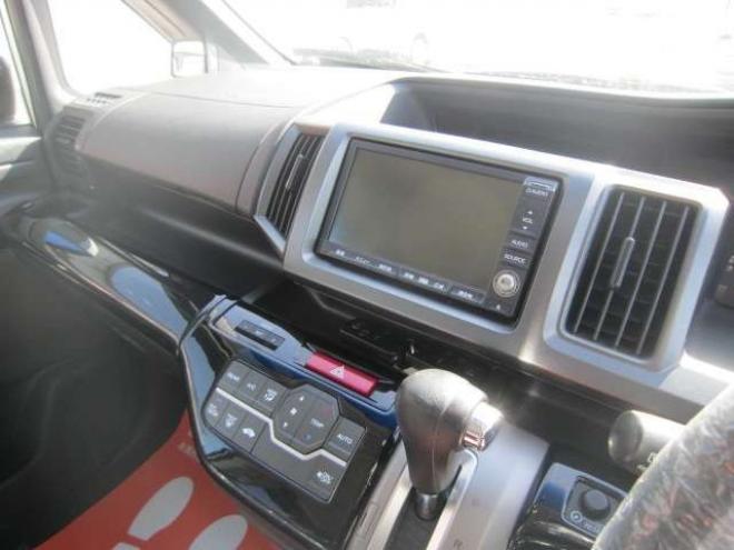 ステップワゴン2.0 スパーダ Z HDDナビ エディション　両側電動パワスラドア 車検R8年7月 2WD 2000