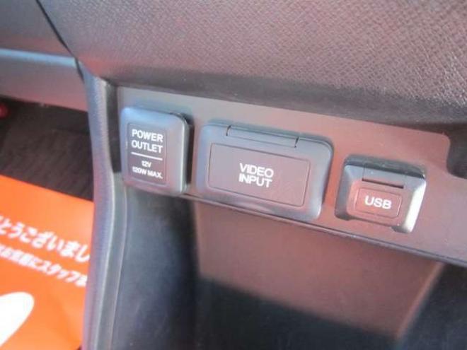 ステップワゴン2.0 スパーダ Z HDDナビ エディション　両側電動パワスラドア 車検R8年7月 2WD 2000