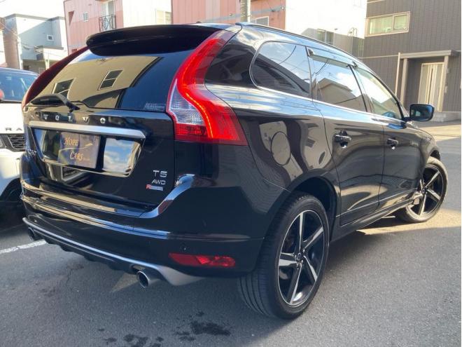 ボルボXC60 Rデザイン 28年モデル 4WD 2500 5Dr