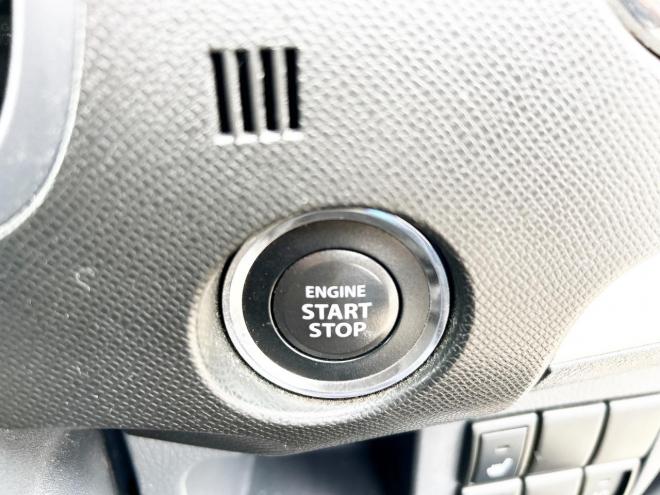 ワゴンR660スティングレーX 4WD　ローンが不安な方＜優遇ローン＞　寒冷地　エンスタ　シートヒーター　HID