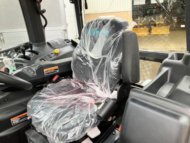 トラクタークボタ　中古　MR1000