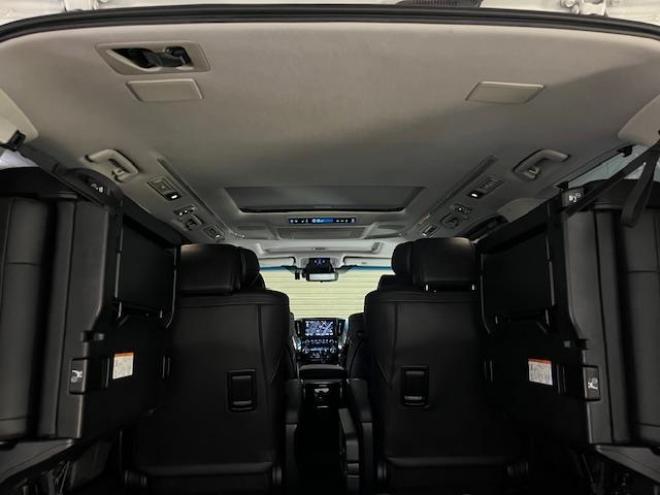 アルファードハイブリッドＳＲ　Ｃパッケージ　本州仕入　ワンオーナー　寒冷地仕様　禁煙車　電動ツインサンルーフ　ＪＢＬサウンド　プリクラッシュ　レーダークルーズ　社外１７インチＡＷ　社外１７ＡＷ＋スタッドレスタイヤ付　純正ナビ（フルセグ地デジ　ＤＶＤ再生　Ｂｌｕｅｔｏｏｔｈ）＋バックカメラ　純正リアフリップダウンモニター　全方位カメラ　デジタルインナーミラー　両側パワースライドドア　パワーバックドア　純正ブラックレザーシート　電動オットマン　ＬＥＤヘッドライト　純正ドライブレコーダー 4WD 2500 5Dr