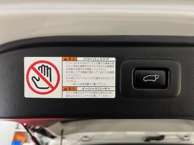 アルファードハイブリッドＳＲ　Ｃパッケージ　本州仕入　ワンオーナー　寒冷地仕様　禁煙車　電動ツインサンルーフ　ＪＢＬサウンド　プリクラッシュ　レーダークルーズ　社外１７インチＡＷ　社外１７ＡＷ＋スタッドレスタイヤ付　純正ナビ（フルセグ地デジ　ＤＶＤ再生　Ｂｌｕｅｔｏｏｔｈ）＋バックカメラ　純正リアフリップダウンモニター　全方位カメラ　デジタルインナーミラー　両側パワースライドドア　パワーバックドア　純正ブラックレザーシート　電動オットマン　ＬＥＤヘッドライト　純正ドライブレコーダー 4WD 2500 5Dr