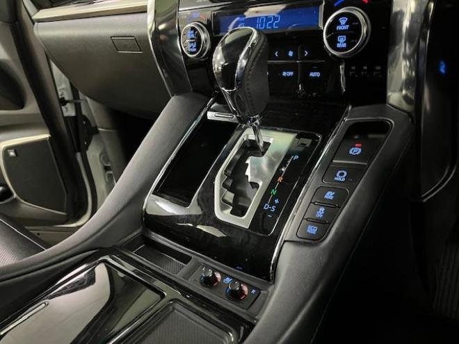 アルファードハイブリッドＳＲ　Ｃパッケージ　本州仕入　ワンオーナー　寒冷地仕様　禁煙車　電動ツインサンルーフ　ＪＢＬサウンド　プリクラッシュ　レーダークルーズ　社外１７インチＡＷ　社外１７ＡＷ＋スタッドレスタイヤ付　純正ナビ（フルセグ地デジ　ＤＶＤ再生　Ｂｌｕｅｔｏｏｔｈ）＋バックカメラ　純正リアフリップダウンモニター　全方位カメラ　デジタルインナーミラー　両側パワースライドドア　パワーバックドア　純正ブラックレザーシート　電動オットマン　ＬＥＤヘッドライト　純正ドライブレコーダー 4WD 2500 5Dr
