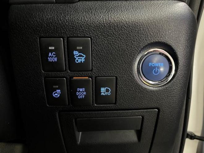 アルファードハイブリッドＳＲ　Ｃパッケージ　本州仕入　ワンオーナー　寒冷地仕様　禁煙車　電動ツインサンルーフ　ＪＢＬサウンド　プリクラッシュ　レーダークルーズ　社外１７インチＡＷ　社外１７ＡＷ＋スタッドレスタイヤ付　純正ナビ（フルセグ地デジ　ＤＶＤ再生　Ｂｌｕｅｔｏｏｔｈ）＋バックカメラ　純正リアフリップダウンモニター　全方位カメラ　デジタルインナーミラー　両側パワースライドドア　パワーバックドア　純正ブラックレザーシート　電動オットマン　ＬＥＤヘッドライト　純正ドライブレコーダー 4WD 2500 5Dr