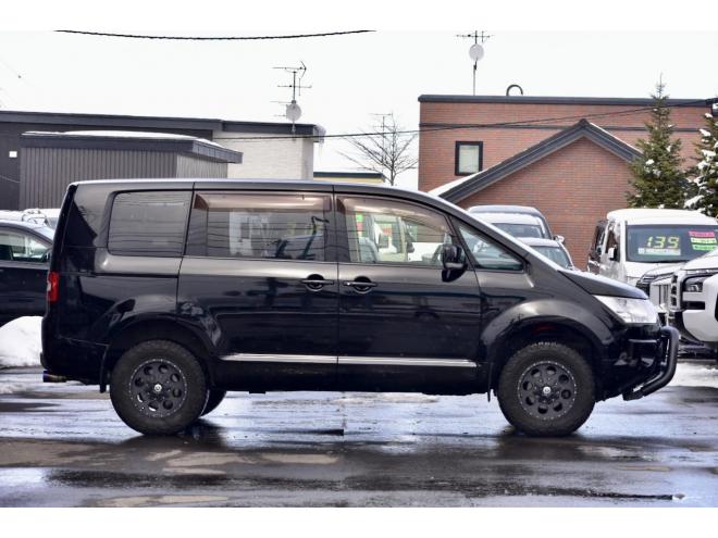 デリカＤ：５　Ｄパワーパッケージ　４WD　本州仕入　ワンオーナー　新品リフトアップ　アルパインフリップダウンモニター　新品バンパーガード　両側電動スライドドア　シートヒーター　ＥＴＣ