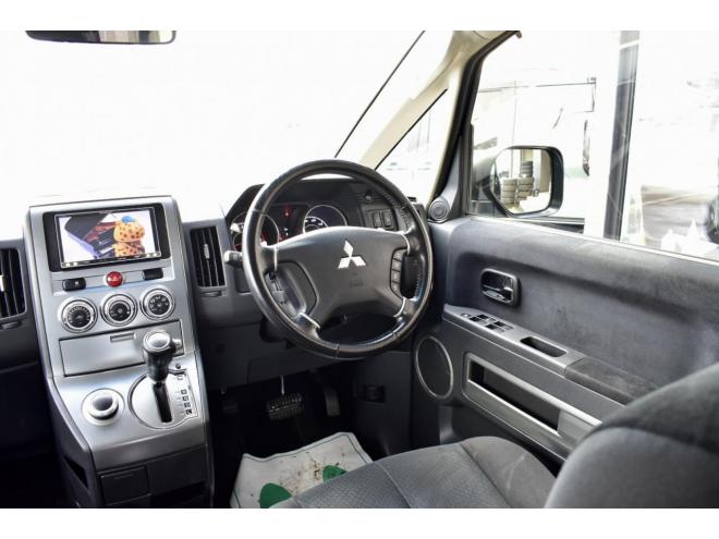 デリカＤ：５　Ｄパワーパッケージ　４WD　本州仕入　ワンオーナー　新品リフトアップ　アルパインフリップダウンモニター　新品バンパーガード　両側電動スライドドア　シートヒーター　ＥＴＣ