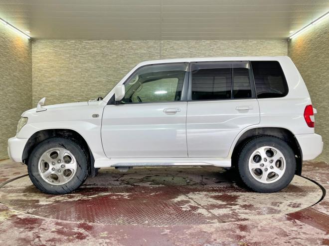 パジェロio2.0パールパッケージナビED 4WD 5年保証 夏冬タイヤ 寒冷地仕様 車検整備2年付 修復歴無