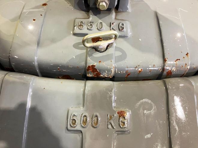 その他中古　トラクターウェイト　1450kg　農機具