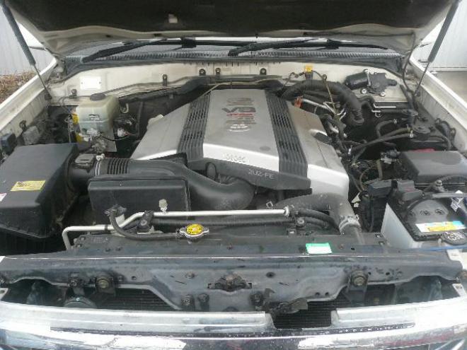ランドクルーザー100　VX-LTD 4WD 4700 5Dr