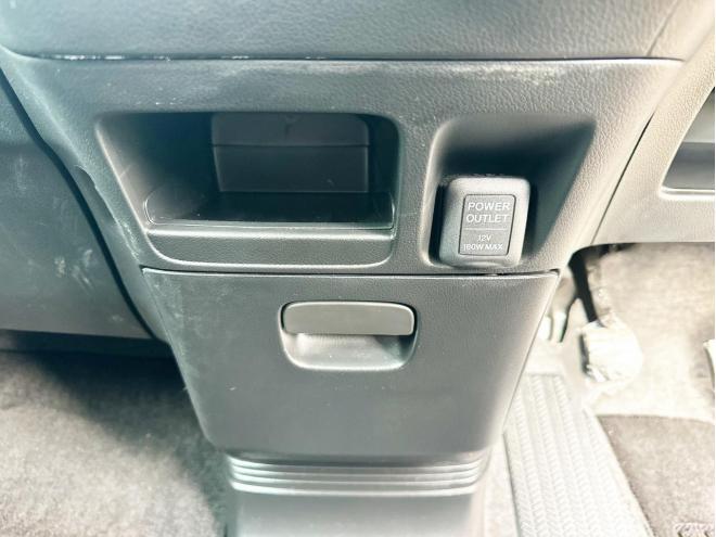 N-BOX660GターボSSパッケージ 4WD　ローンが不安な方＜優遇ローン＞1年保証　本州仕入　両側パワースライドドア 