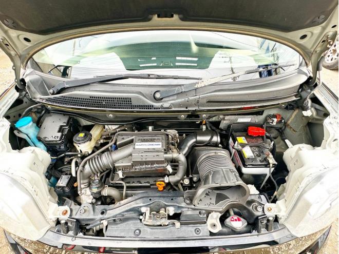 N-BOX660GターボSSパッケージ 4WD　ローンが不安な方＜優遇ローン＞1年保証　本州仕入　両側パワースライドドア 