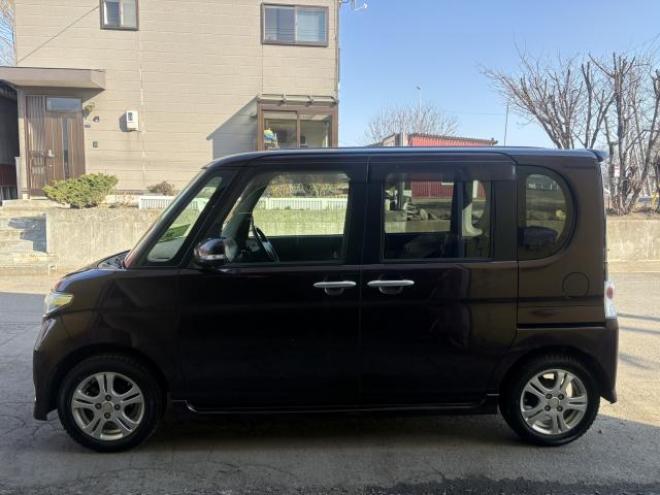 タント（特別価格車）カスタムX 4WD 660 5Dr