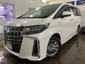 アルファードハイブリッド　ＳＲ　本州仕入　禁煙車　ＪＢＬサウンド　リアエンターテイメントシステム　プリクラッシュ　レーダークルーズ　純正１７インチＡＷ　社外１７ＡＷ＋スタッドレスタイヤ付　純正ナビ（フルセグ地デジ　ＤＶＤ再生　Ｂｌｕｅｔｏｏｔｈ）＋バックカメラ　全方位カメラ　純正リアフリップダウンモニター　デジタルインナーミラー　両側パワースライドドア　パワーバックドア　純正ブラックレザーシート　電動オットマン　ＬＥＤヘッドライト　ドライブレコーダー 4WD 2500 5Dr