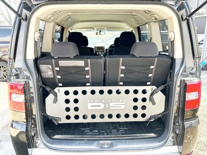 デリカD5　2.4シャモニー 4WD　ローンが不安な方＜優遇ローン＞　本州仕入 寒冷地　純正ナビ　両側PWスラ