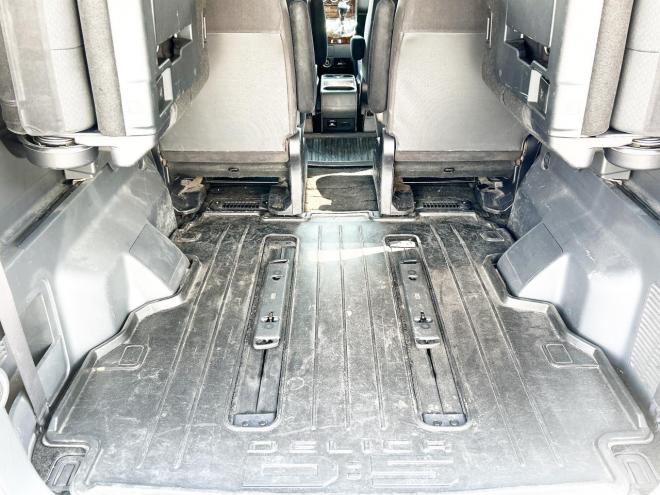 デリカD5　2.4シャモニー 4WD　ローンが不安な方＜優遇ローン＞　本州仕入 寒冷地　純正ナビ　両側PWスラ