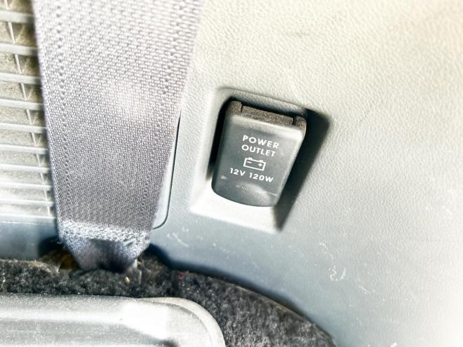 デリカD5　2.4シャモニー 4WD　ローンが不安な方＜優遇ローン＞　本州仕入 寒冷地　純正ナビ　両側PWスラ