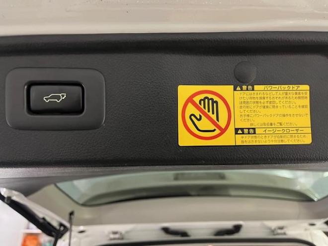 ヴェルファイア２．４Ｚ　プラチナセレクションⅡ　本州仕入　禁煙車　ＷＡＫＯＳバリアスコーティング済　純正１８インチＡＷ　純正１６ＡＷ＋スタッドレスタイヤ付　純正ＨＤＤナビ（ＣＤ＆ＤＶＤ再生　フルセグ地デジ　Ｂｌｕｅｔｏｏｔｈ）＋バックカメラ　フロントブラインドカメラ　両側パワースライドドア　パワーバックドア　ドライブレコーダー　クルーズコントロール　７人乗りキャプテンシート　オットマン　コーナーセンサー　横滑り防止装置　ＰＵＳＨスタート　スマートキー　タイミングチェーン車　ＨＩＤヘッドライト　ビルトインＥＴＣ 4WD 