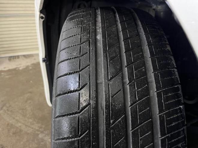 ヴェルファイア２．４Ｚ　プラチナセレクションⅡ　本州仕入　禁煙車　ＷＡＫＯＳバリアスコーティング済　純正１８インチＡＷ　純正１６ＡＷ＋スタッドレスタイヤ付　純正ＨＤＤナビ（ＣＤ＆ＤＶＤ再生　フルセグ地デジ　Ｂｌｕｅｔｏｏｔｈ）＋バックカメラ　フロントブラインドカメラ　両側パワースライドドア　パワーバックドア　ドライブレコーダー　クルーズコントロール　７人乗りキャプテンシート　オットマン　コーナーセンサー　横滑り防止装置　ＰＵＳＨスタート　スマートキー　タイミングチェーン車　ＨＩＤヘッドライト　ビルトインＥＴＣ 4WD 