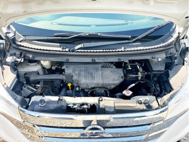 デイズ660ハイウェイスターX 4WD　ローンが不安な方＜優遇ローン＞1年保証　本州仕入　　スマキー　社外AW