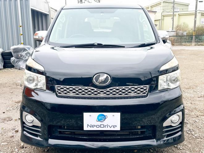 ヴォクシー2.0ZS煌Ⅱ 4WD　ローンが不安な方＜優遇ローン＞　1年保証付　後期型　寒冷地　純正ナビ