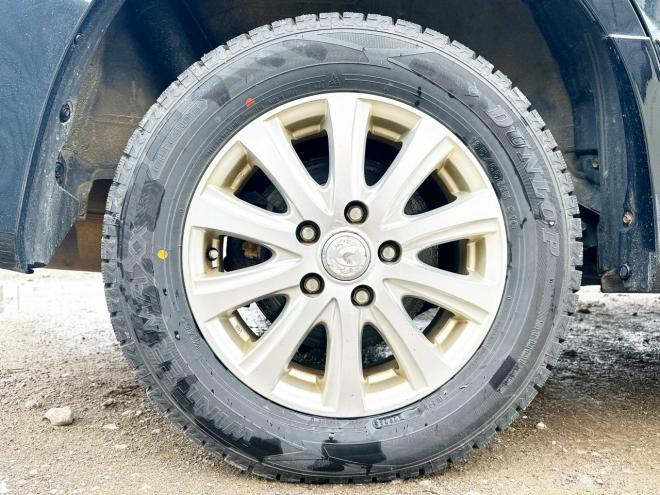 ヴォクシー2.0ZS煌Ⅱ 4WD　ローンが不安な方＜優遇ローン＞　1年保証付　後期型　寒冷地　純正ナビ