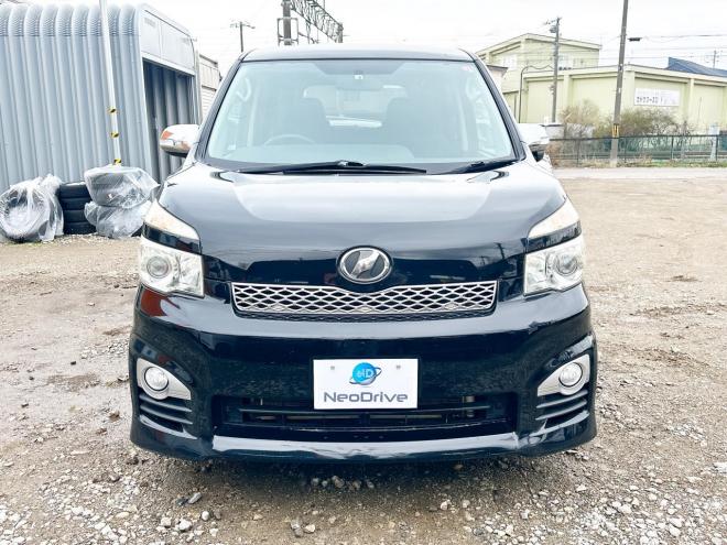 ヴォクシー2.0ZS煌Ⅱ 4WD　ローンが不安な方＜優遇ローン＞　1年保証付　後期型　寒冷地　純正ナビ