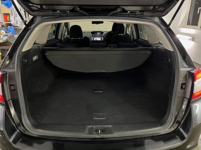 レヴォーグ１．６ＧＴ－Ｓアイサイト　アドバンスドＰＫＧ　スバルＤＩＴツインカムターボ　禁煙車　シュタイナー１８インチＡＷ＋新品夏タイヤ　純正１７ＡＷ＋スタッドレスタイヤ付　純正ナビ（フルセグ地デジ　ＤＶＤ再生　Ｂｌｕｅｔｏｏｔｈ）＋バックカメラ　ＬＥＤヘッドライト　エンジンスターター　ドライブレコーダー　オプション５連デイライト　クルーズコントロール　両席パワーシート　アイドリングストップ　パドルシフト　ＥＴＣ 4WD 1600 5Dr