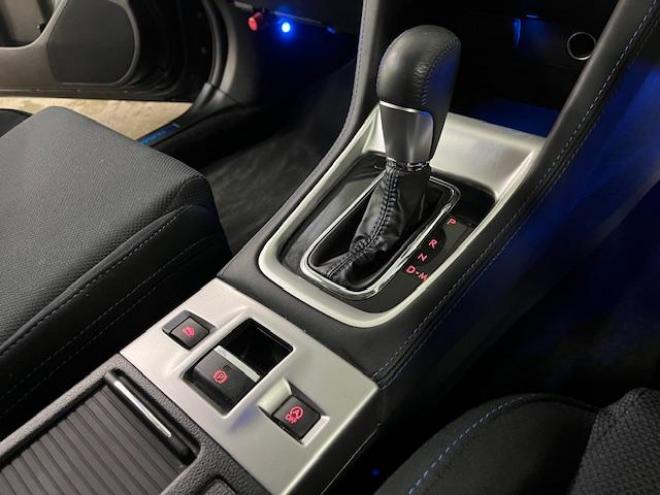 レヴォーグ１．６ＧＴ－Ｓアイサイト　アドバンスドＰＫＧ　スバルＤＩＴツインカムターボ　禁煙車　シュタイナー１８インチＡＷ＋新品夏タイヤ　純正１７ＡＷ＋スタッドレスタイヤ付　純正ナビ（フルセグ地デジ　ＤＶＤ再生　Ｂｌｕｅｔｏｏｔｈ）＋バックカメラ　ＬＥＤヘッドライト　エンジンスターター　ドライブレコーダー　オプション５連デイライト　クルーズコントロール　両席パワーシート　アイドリングストップ　パドルシフト　ＥＴＣ 4WD 1600 5Dr