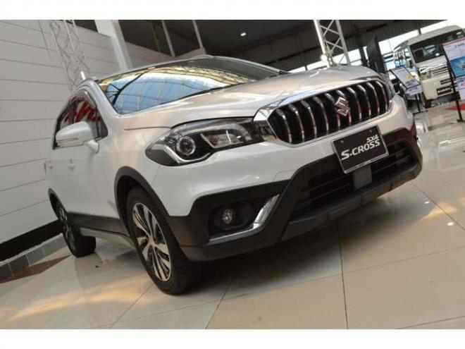 SX4S-CROSS 1.6 4WD　ワンオーナーALLGRIPナビTVバックカメラLED 1600