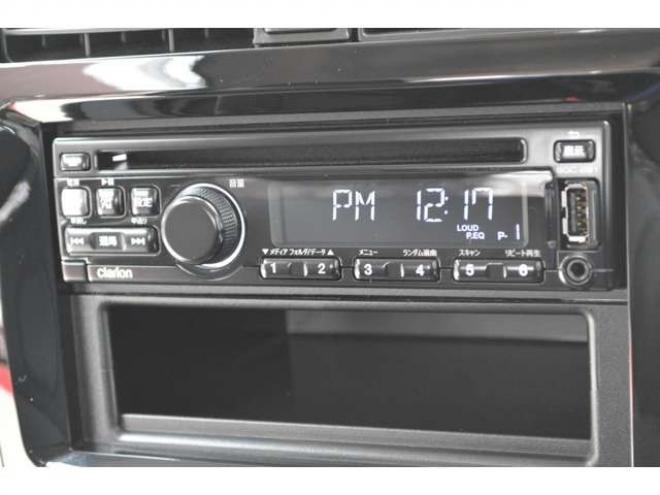 ジムニーランドベンチャー 4WD　ワンオーナー特別仕様車4WDターボCD 660