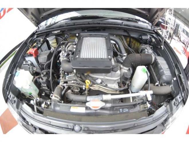 ジムニーランドベンチャー 4WD　ワンオーナー車5速マニュアルSDナビTV 660