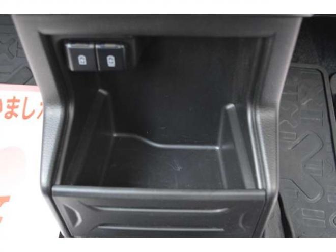 クロスビー1.0 ハイブリッド MZ ブラウンアクセントパッケージ装着車 4WD　ワンオーナーセーフティサポート全方位ナビ 1000