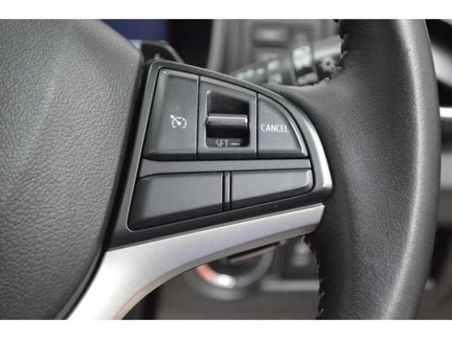 イグニス1.2 Fリミテッド セーフティパッケージ装着車 4WD　1オーナーセーフティSナビTVバックカメラ 1200