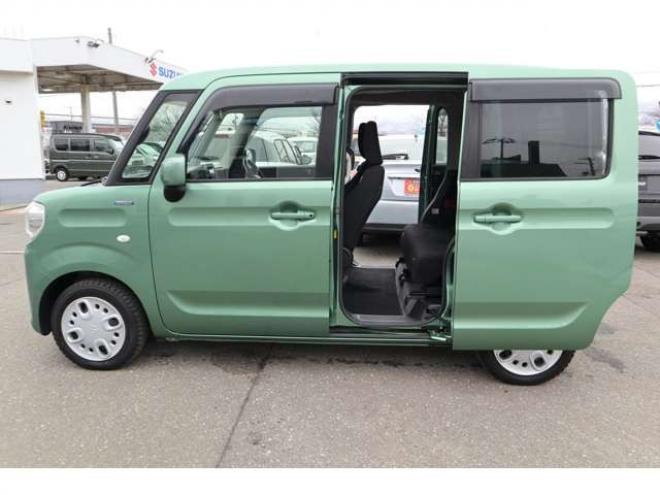 スペーシアハイブリッド G 衝突被害軽減ブレーキ非装着車 4WD　CD　オートライト　パワーモード 660