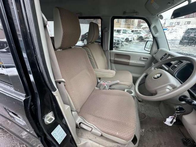エブリィジョイン ターボ ハイルーフ 4WD　純正CDオーディオ　5MT 660