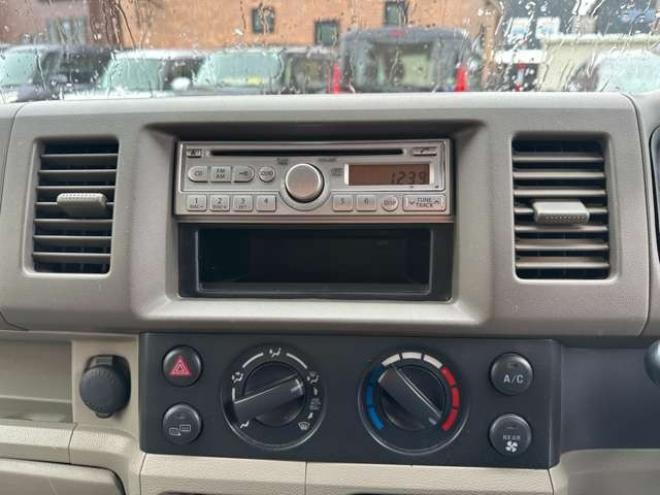 エブリィジョイン ターボ ハイルーフ 4WD　純正CDオーディオ　5MT 660