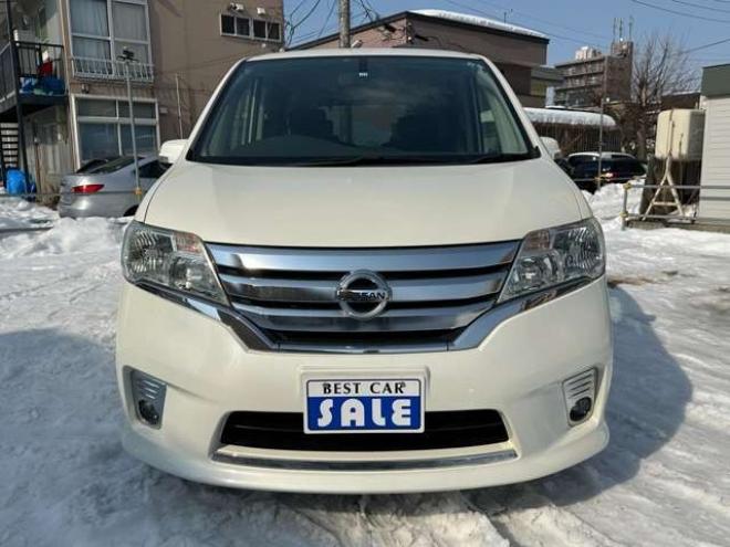 セレナ2.0 ハイウェイスター 4WD　両側ワンタッチオートスライドドア　ETC 2000
