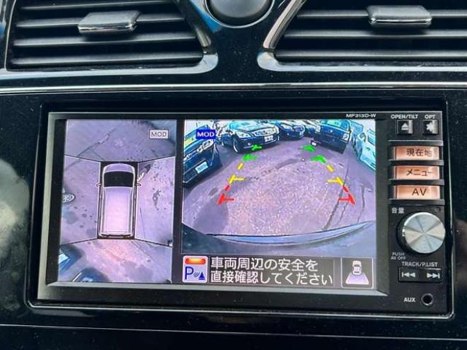 セレナ2.0 ハイウェイスター アドバンスドセーフティ パッケージ 4WD　 2000